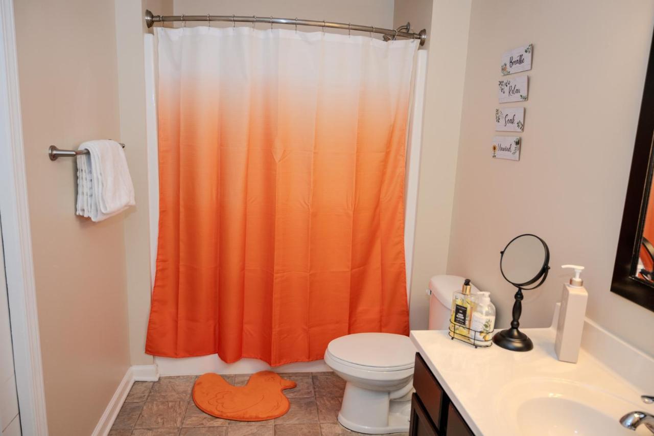 Luxury 3 Bedrooms With King Bed Downtown Indy Indianapolis Exterior photo